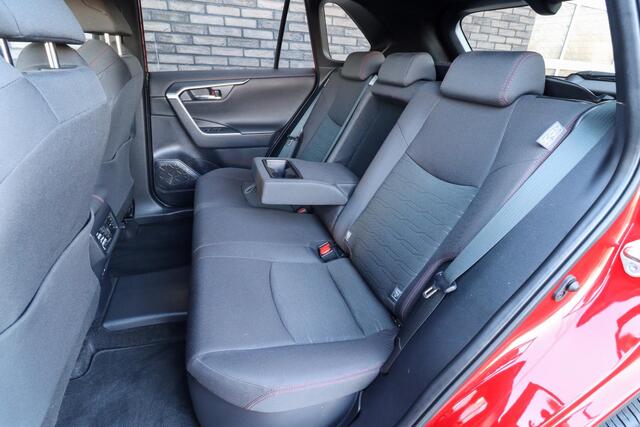 Toyota RAV4 2.5 Plug-in Hybrid AWD Style | PHEV | Trekhaak | Adaptieve cruise | Rijklaarprijs - incl.garantie