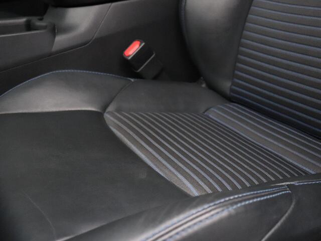 Toyota RAV4 2.5 Hybrid Style | LEDER | STOEL/STUUR VERW | CRUISE | AUT | CAMERA