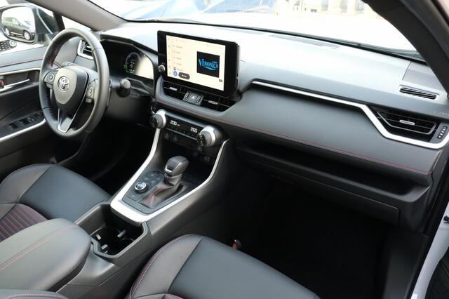 Toyota RAV4 Plug-in Hybrid 300 Style Automaat | Apple Carplay / Android auto