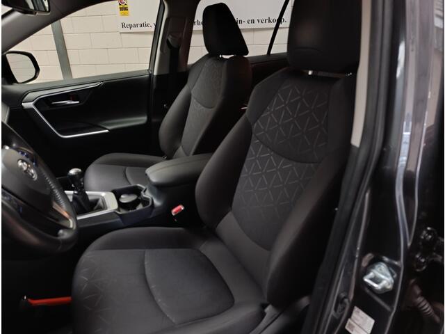 Toyota RAV4 2.0 VVT-iE Dynamic Navigatie | Camera | Keyless | Automatische airco | parkeer sensoren | Trekhaak