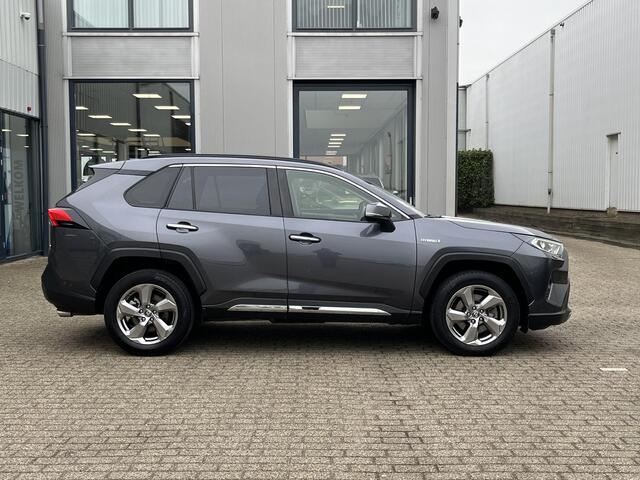 Toyota RAV4 2.5 Hybrid AWD Style Voll.Historie/4x4/Navi/Stoel+Stuurverwarming/Camera/Apple CarPlay-Android Auto