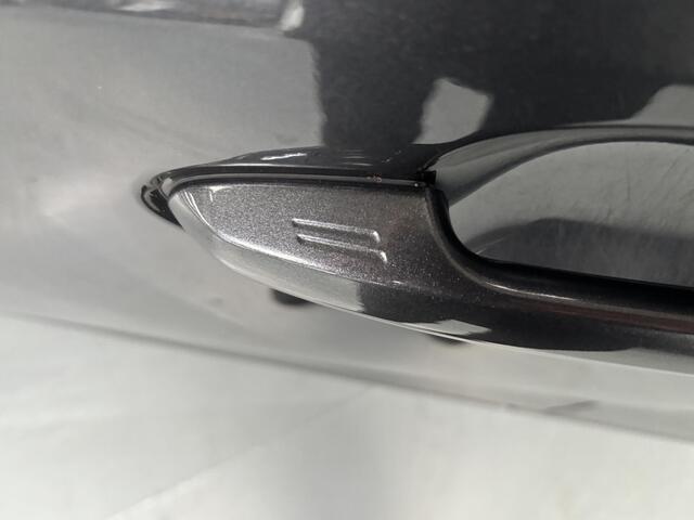 Toyota RAV4 2.5 Hybrid Business Plus + Trekhaak, netee auto met slechts 88000 km!