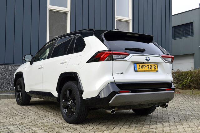 Toyota RAV4 2.5 Hybrid Black Edition Rijklaarprijs-Garantie Panorama dak Led 360 Camera Airco Leder/Stof