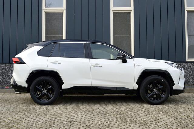 Toyota RAV4 2.5 Hybrid Black Edition Rijklaarprijs-Garantie Panorama dak Led 360 Camera Airco Leder/Stof