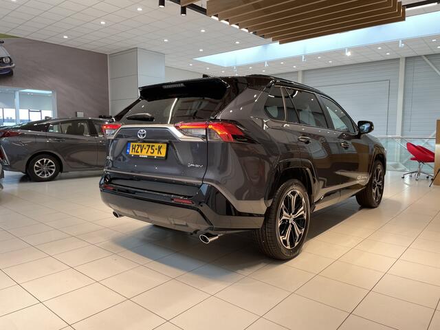 Toyota RAV4 2.5 Plug-in Hybrid AWD Limited Edition | Apple Carplay | 306 pk | Toyota Safety Sense | Dodehoekdetectie |