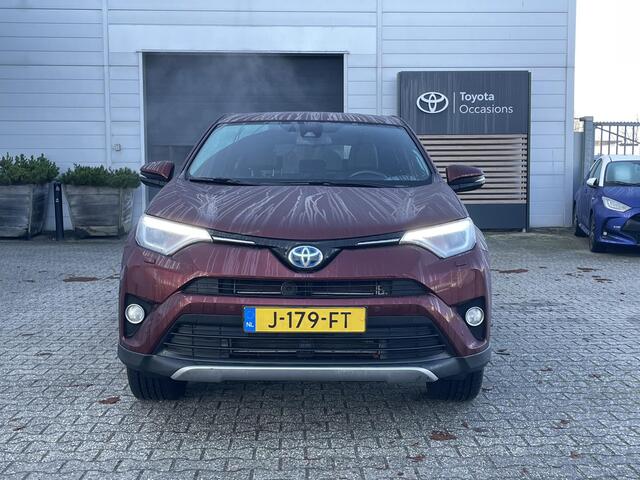 Toyota RAV4 2.5 Hybrid AWD Style