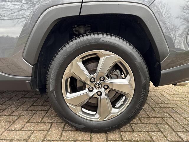 Toyota RAV4 2.5 Hybrid AWD Executive | 06-10141018 Voor meer informatie