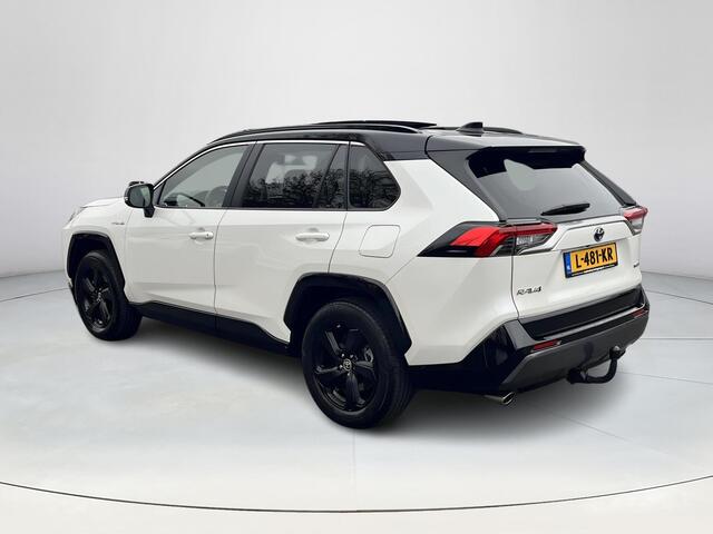 Toyota RAV4 2.5 Hybrid AWD Bi-Tone | Navigatie | Apple CarPlay/Android auto | 360 graden camera | Trekhaak | Panoramadak