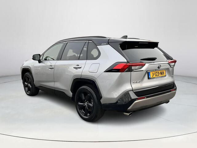 Toyota RAV4 2.5 Hybrid Bi-Tone | Carplay | Parkeersensoren | Stoelverwarming | Navigatie |