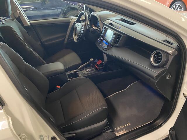 Toyota RAV4 2.5 Hybrid Dynamic Edition