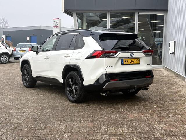 Toyota RAV4 2.5 Hybrid Bi-Tone Trekhaak schuifkanteldak