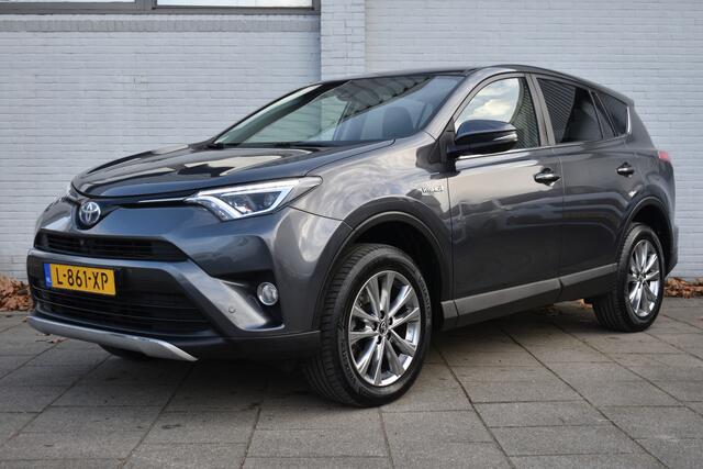 Toyota RAV4 2.5 Hybrid Dynamic Limited Automaat 197pk | BSM | Stoel met geheugen | Stoelverwarming | Keyless entry | PDC |