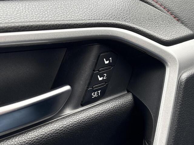 Toyota RAV4 2.5 Plug-in Hybrid AWD Executive **STOEL VENTILATIE/ DODEHOEK DETECTIE/ TREKHAAK**