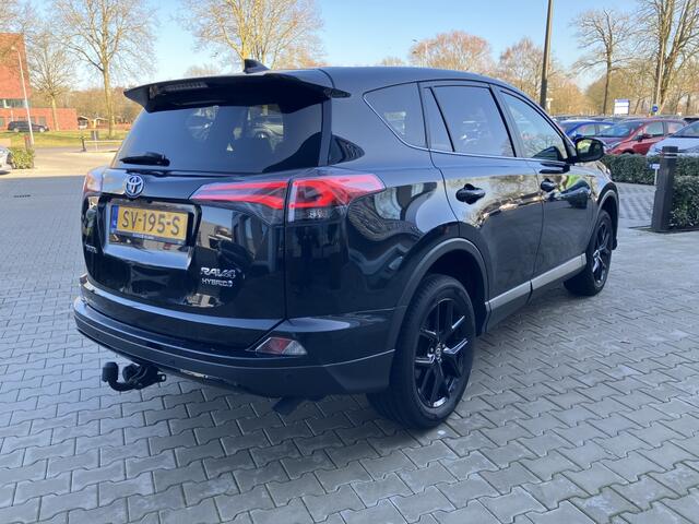 Toyota RAV4 2.5 Hybrid Black Edition | Trekhaak | Leder | Dealer onderhouden