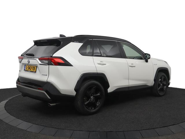 Toyota RAV4 2.5 Hybrid Bi-Tone | Leder met electrische stoelbediening | Stuur en stoelverwarming | Electrische achterklep |