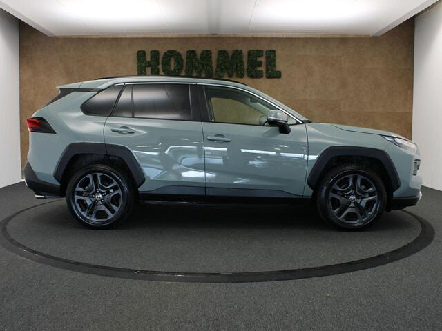 Toyota RAV4 2.5 Hybrid AWD ADVENTURE - ORIGINEEL NEDERLANDSE AUTO - NAVIGATIE - PANORAMADAK - DEELS LEDEREN BEKLEDING - ELEKTRISCH VERSTELBARE BESTUURDERSSTOEL - ELEKTRISCHE ACHTERKLEP - CAMERA - PARKEERSENSOREN VOOR/ ACHTER - JBL AUDIO - DODEHOEK DETECTIE