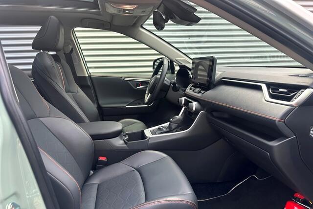 Toyota RAV4 2.5 Hybrid AWD Ulitmate Adventure Panoramad.