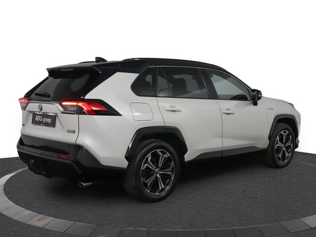 Toyota RAV4 2.5 Plug-in Hybrid AWD Bi-Tone Plus | Apple Carplay/Android Auto | Stoel/Stuurverwaring | Stoelverwarming Achterbank | 360Camera | Parkeersensoren |