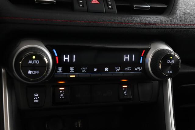 Toyota RAV4 2.5 Plug-in Hybrid AWD Style | Leer | Stoelverwarming | Apple Carplay/Android Auto | Parkeersensoren |