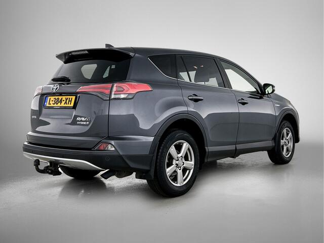 Toyota RAV4 2.5 Hybrid AWD Executive Business | Navigatie | Trekhaak | JV