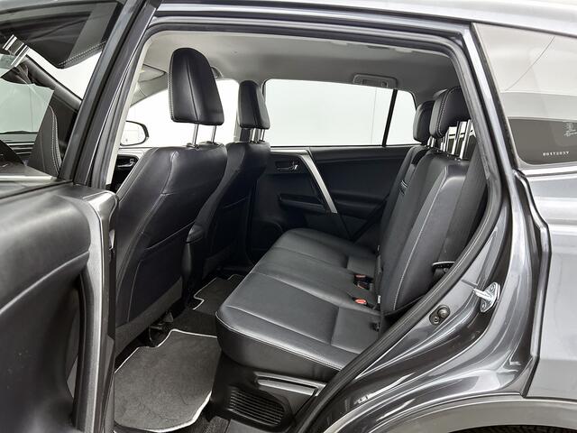 Toyota RAV4 2.5 Hybrid AWD Executive Business | Navigatie | Trekhaak | JV