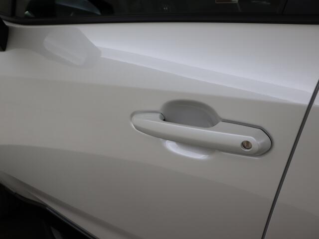 Toyota RAV4 2.5 Plug-in Hybrid AWD Bi-Tone Plus | DEMO & DIRECT LEVERBAAR | Trekhaak | Panoramadak | Treeplanken | JBL | Memory | DEMO Edwin