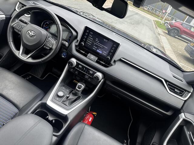 Toyota RAV4 2.5 Hybrid AWD Bi-Tone | 06-10141018 Voor meer informatie