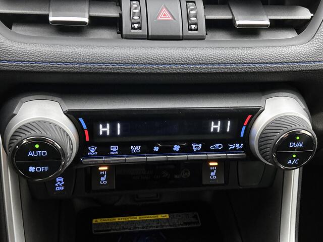 Toyota RAV4 2.5 Hybrid AWD Bi-Tone Limited +