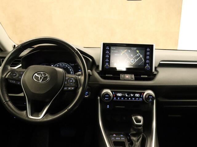 Toyota RAV4 2.5 Hybrid Dynamic - ORIGINEEL NEDERLANDSE AUTO - TREKHAAK (TREKGEWICHT 800 KG GEREMD) - CAMERA - APPLE CARPLAY/ANDROID AUTO - ADAPTIEVE CRUISE CONTROL - ELEKTRISCHE SPIEGELS - CLIMATE CONTROL - KEYLESS ENTRY/KEYLESS START - NAVIGATIE FULL MAP