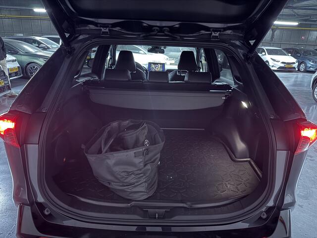 Toyota RAV4 2.5 Plug-in Hybrid AWD Limited Edition Stoel verwaming/verkoeling, Memory stand, 360"camera, JBL, Plug In, AWD
