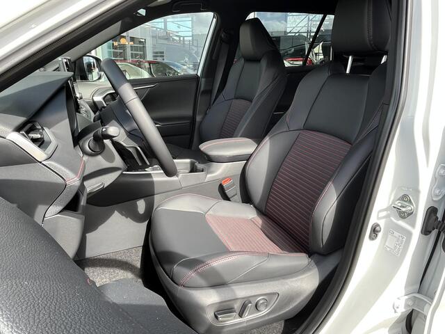 Toyota RAV4 2.5 Plug-in Hybrid AWD 306pk Limited Edition NIEUW Uit voorraad leverbaar.