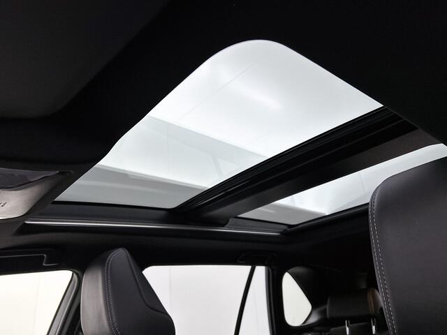 Toyota RAV4 2.5 Hybrid Black Edition | JBL | Stoel en stuurwielverwarming | Onderweg-naar-dealer