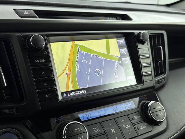 Toyota RAV4 2.5 Hybrid Black Edition Toyota-paasweekend