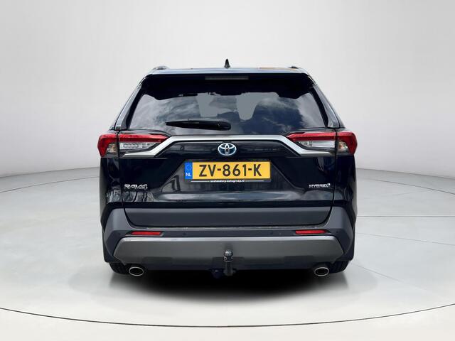 Toyota RAV4 2.5 Hybrid AWD Dynamic | 1650 kg trekgewicht | Trekhaak | Navigatie | Parkeercamera |