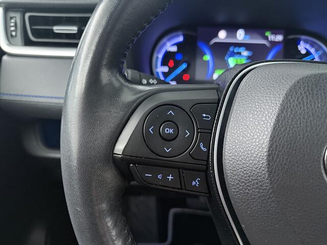 Toyota RAV4 2.5 Hybrid AWD Bi-Tone | Elektrisch glazen panorama-dak | 360 camera | Bear lock |