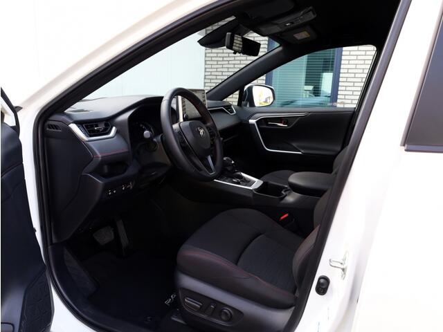 Toyota RAV4 2.5 Plug-in Hybrid Dynamic | Head up | Winter pakket |