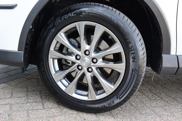 Toyota RAV4 2.5 Hybrid AWD Executive, Beige Leder, Bearlock