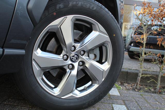 Toyota RAV4 2.5 Hybrid AWD Dynamic | Rijklaar | Trekhaak | Navi | Apple/Android | Stoelverw. | DAB+ | Adap. Cruise | Camera