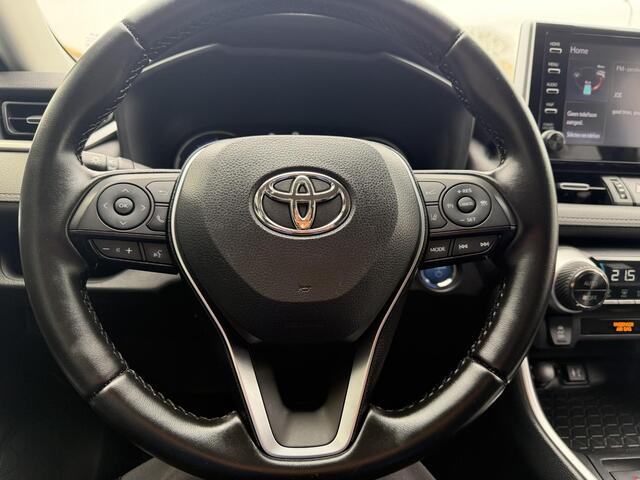 Toyota RAV4 2.5 Hybrid Active | FACE LIFT MODEL | LED KOPLAMPEN | NAVIGATIE | KEYLESS ENTRY/GO | CAMERA | PARKEER SENSOREN |