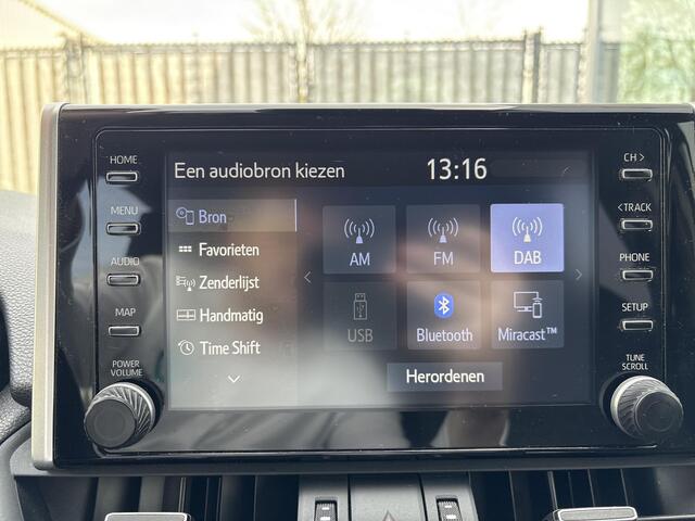 Toyota RAV4 2.5 Hybrid Dynamic Ultimate **STUURVERWARMING/ DODEHOEK DETECTIE/ DIGITALE BINNENSPIEGEL**