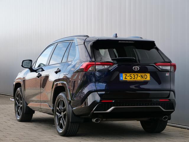 Toyota RAV4 2.5 Plug-in Hybrid AWD GR Sport 306 Pk Automaat Navi / DAB / Apple Carplay / Winterpakket / Rondom zicht camrea / HUD