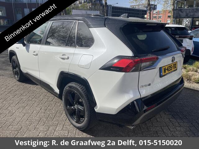 Toyota RAV4 2.5 Hybrid AWD Bi-Tone | 1650 KG trekgewicht | JBL Audio | navigatie | 360° camera | Stuur-/Stoelverwarming | Dodehoek detectie