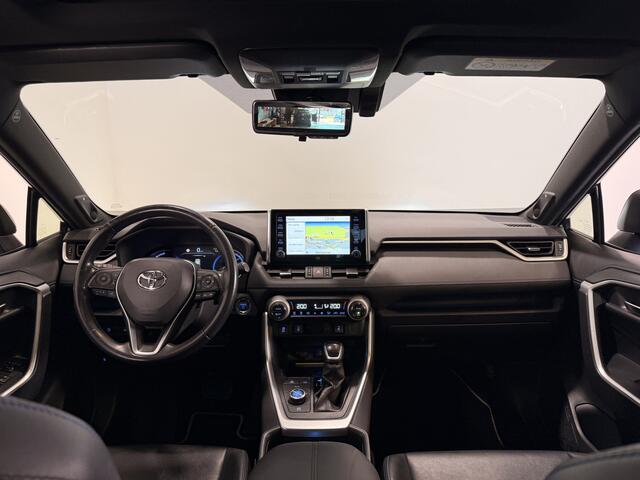Toyota RAV4 2.5 Hybrid AWD Bi-Tone | Trekgewicht 1.650 kg | Schuif-kanteldak | Apple Carplay |