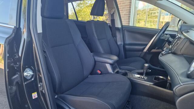 Toyota RAV4 2.5 Hybrid Dynamic, Adpv Cruise,