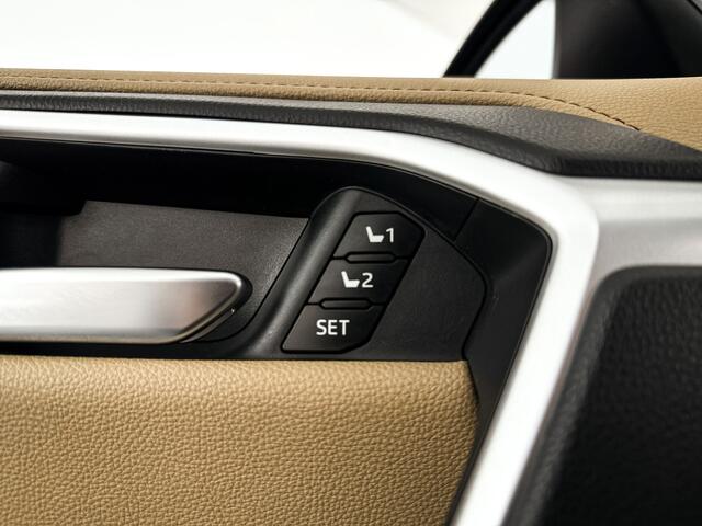 Toyota RAV4 2.5 Hybrid AWD Executive | Panoramadak | 360° camera | JBL Audio | Stoel- en Stuurverwarming | Stoelventilatie | Trekhaak