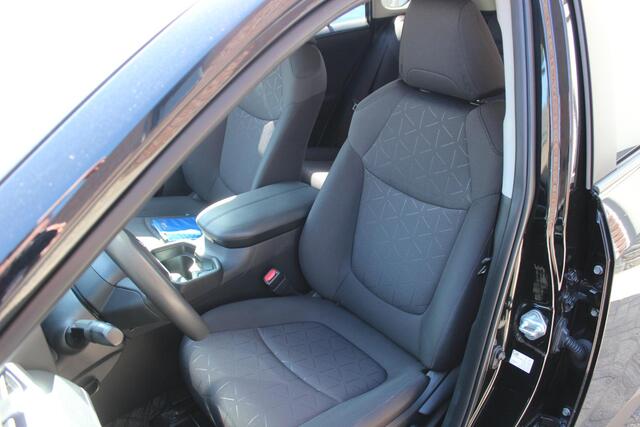 Toyota RAV4 2.5 Hybrid Dynamic Adaptive Cruise, Elek Achterklep, Privacy Glass, 100% Dealer onderhouden, 1e Eigenaar