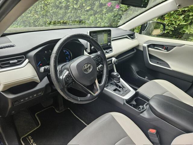 Toyota RAV4 2.5 Hybrid Executive 360 graden camera/Stoel verkoeling