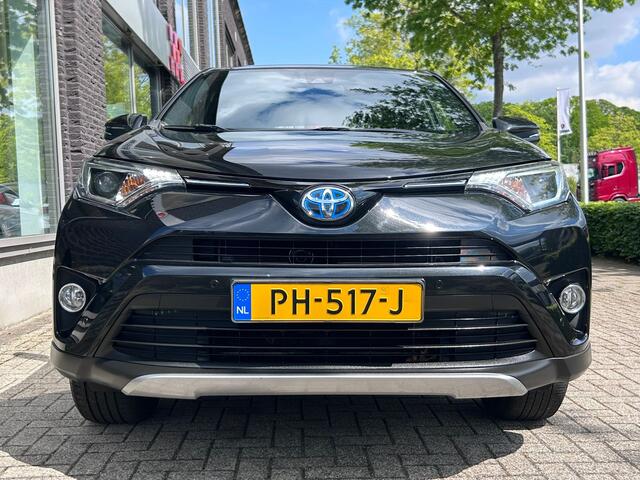 Toyota RAV4 2.5 Hybrid Dynamic Sport | Trekhaak | Adapt Cruise | Keyless | 18"LMV |