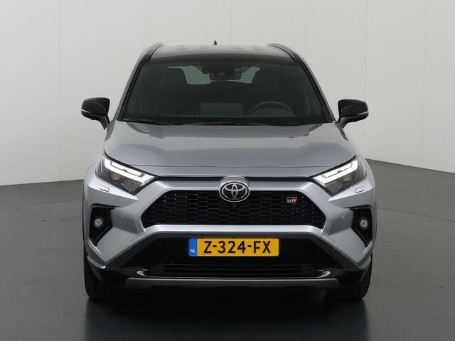 Toyota RAV4 2.5 Hybrid AWD GR SPORT | Navigatie | Sportstoelen ele. verstelbaar + Geheugen | Virtual Cockpit | 360 Camera | DAB | Stoelverwarming | JBL Audio | Trekhaak Afneembaar | Ele. kofferdeksel |