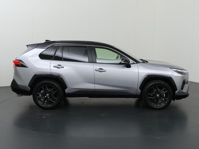 Toyota RAV4 2.5 Hybrid AWD GR SPORT | Navigatie | Sportstoelen ele. verstelbaar + Geheugen | Virtual Cockpit | 360 Camera | DAB | Stoelverwarming | JBL Audio | Trekhaak Afneembaar | Ele. kofferdeksel |